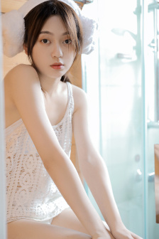 掀美女裙子游戏