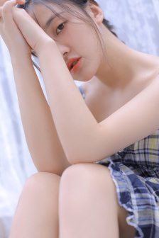 电影《追债的女》在线观看